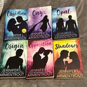 Jennifer L. Armentrout Lux Book Series Set Obsidian